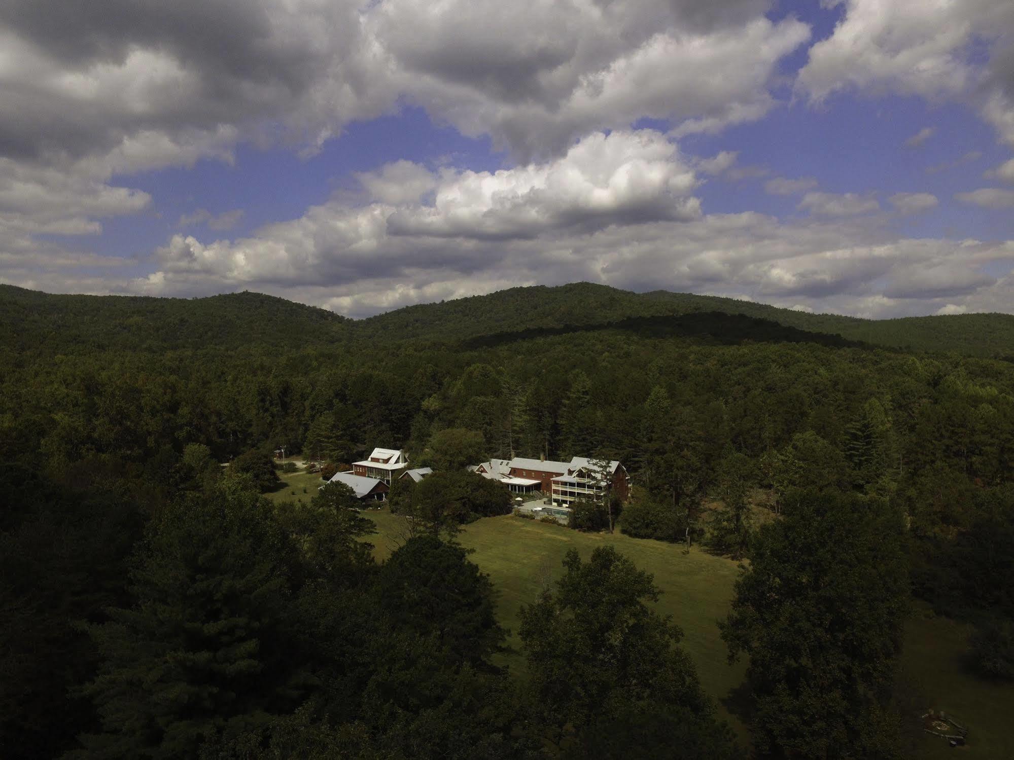 Glen-Ella Springs Hotel & Restaurant Inn Clarkesville